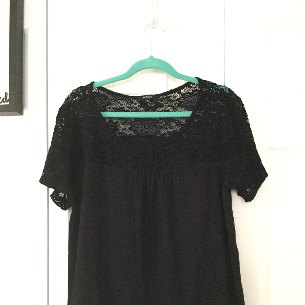 Black blouse ambiance 3XL
